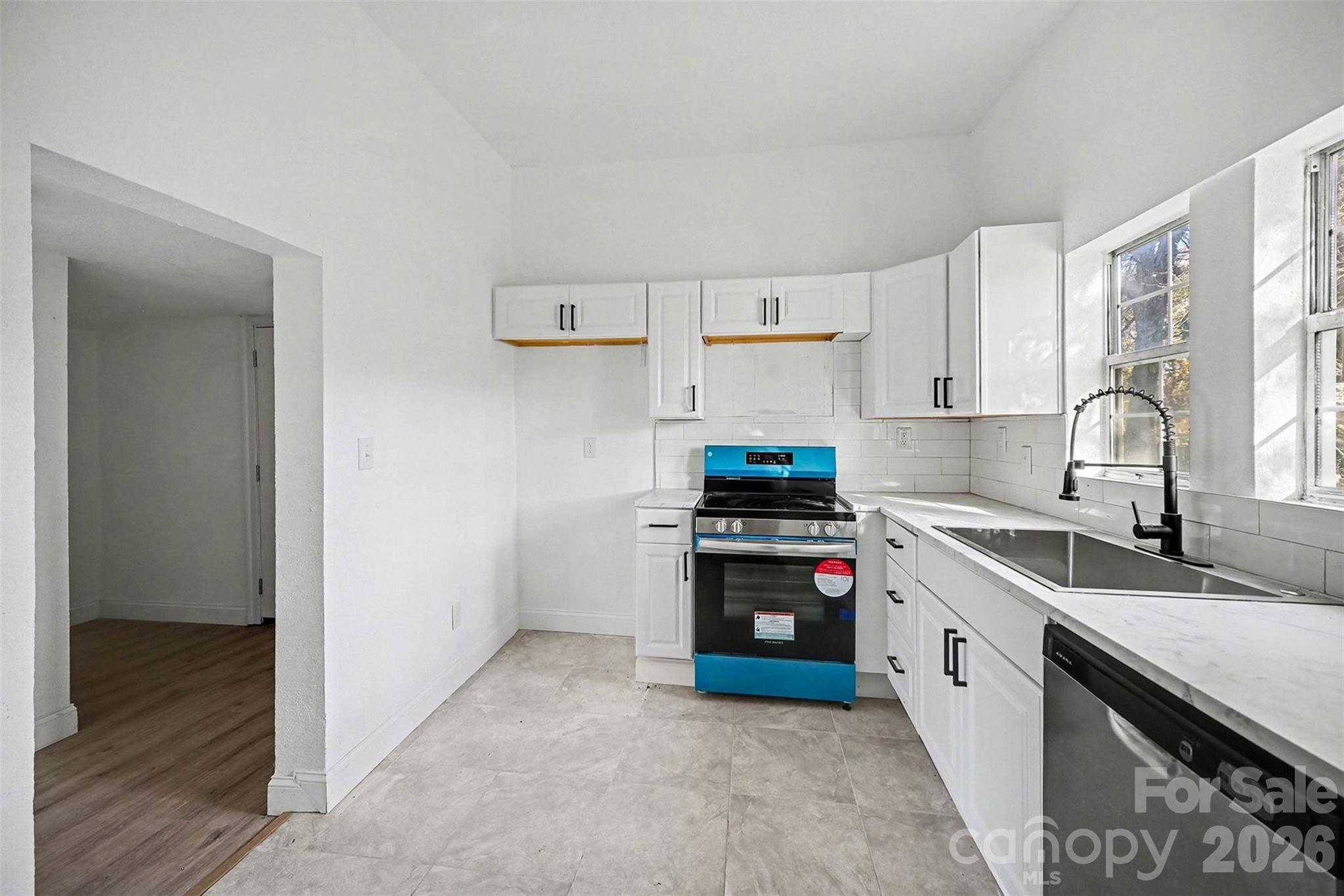 612 E E Street Newton NC 28658