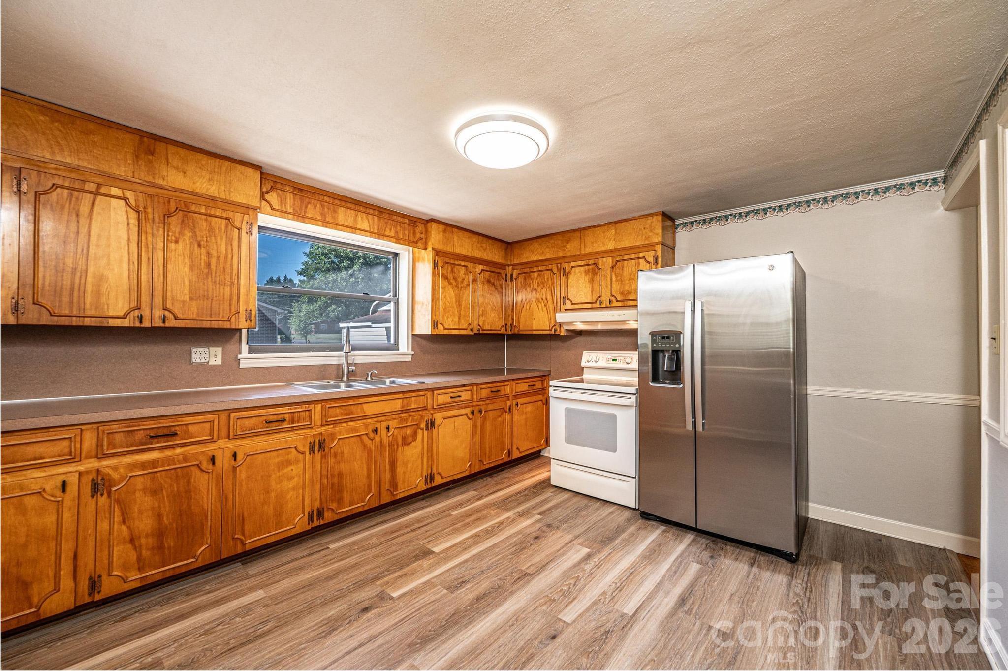 2649 Westview Acres Street Hickory NC 28601