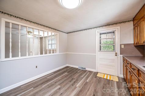 2649 Westview Acres Street Hickory NC 28601