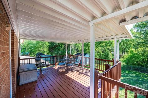 2649 Westview Acres Street Hickory NC 28601
