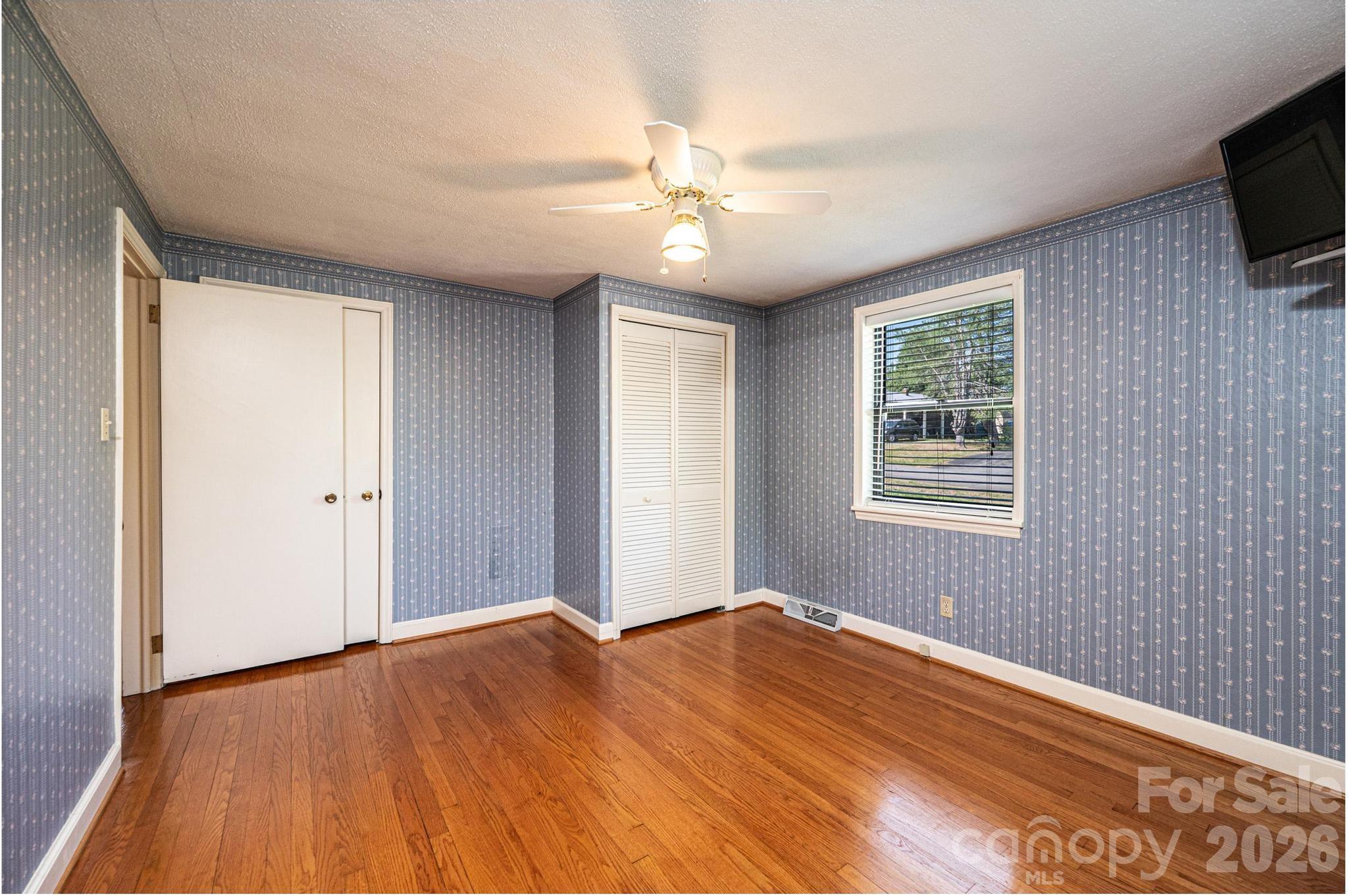 2649 Westview Acres Street Hickory NC 28601
