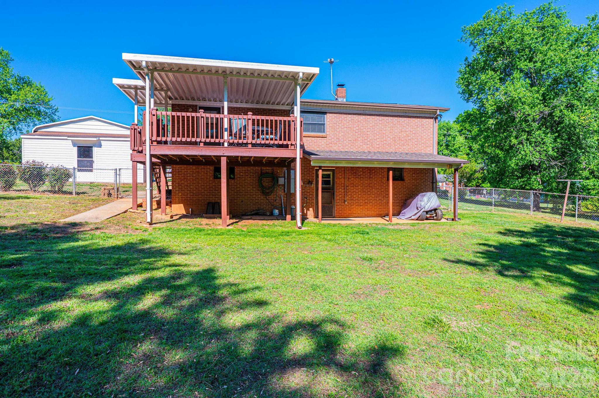 2649 Westview Acres Street Hickory NC 28601