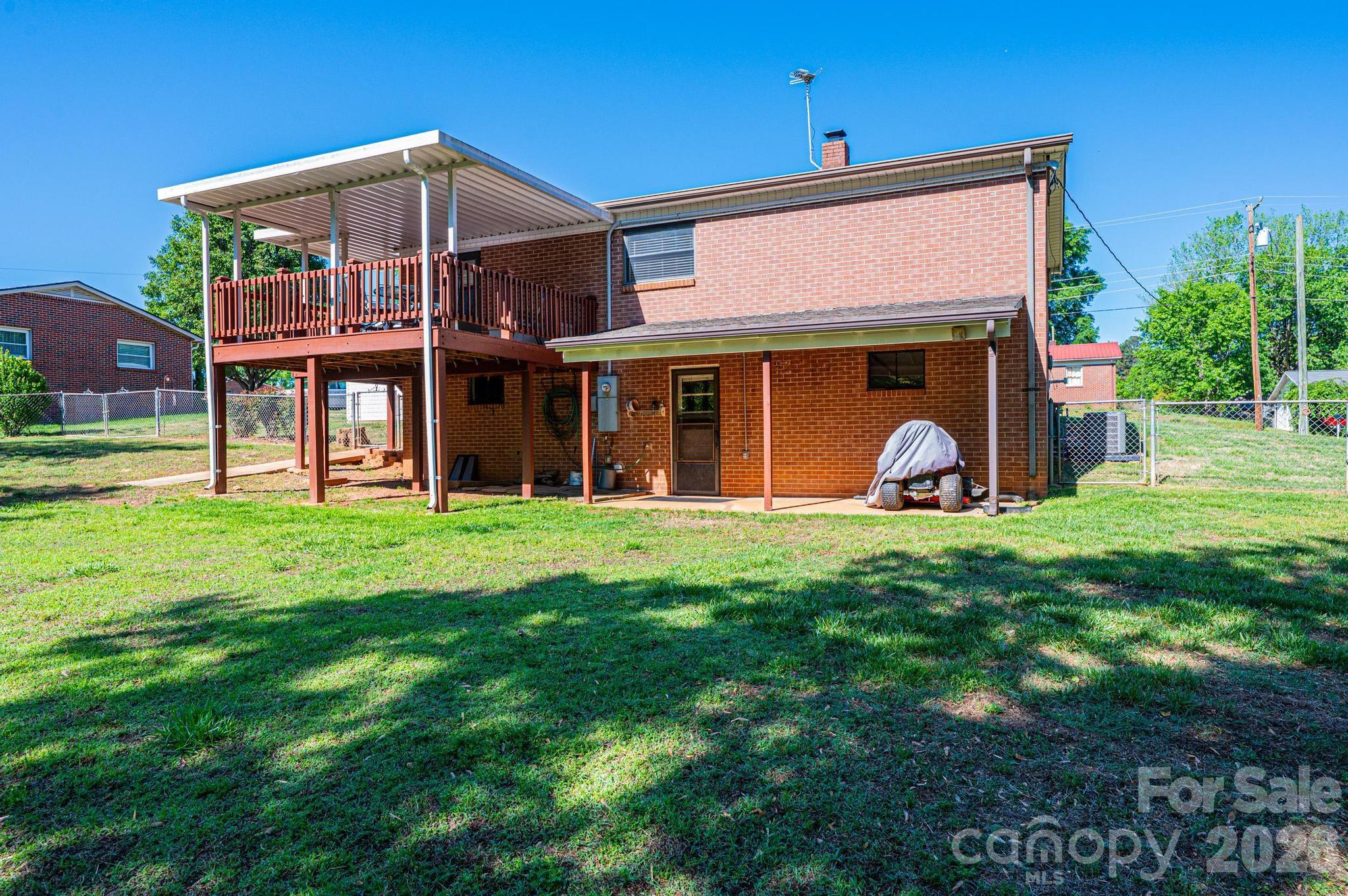 2649 Westview Acres Street Hickory NC 28601