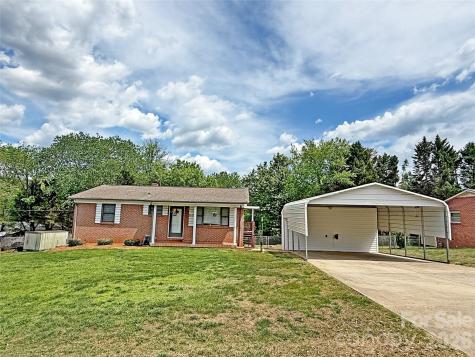 2649 Westview Acres Street Hickory NC 28601