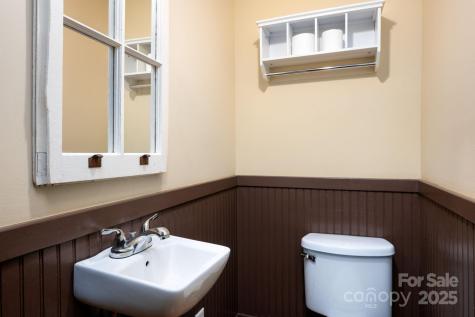 11 Cullowhee Street Asheville NC 28801