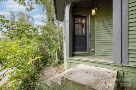 11 Cullowhee Street Asheville NC 28801