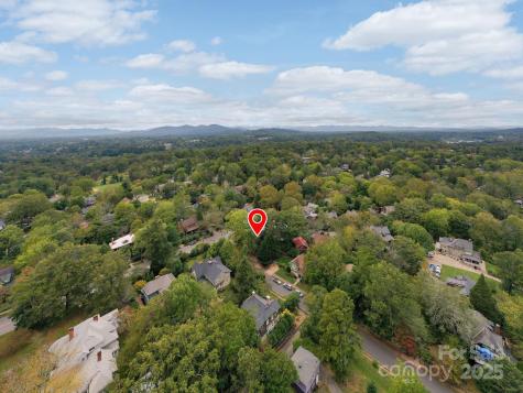 11 Cullowhee Street Asheville NC 28801