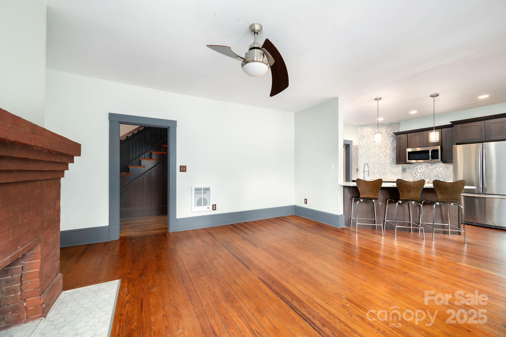 11 Cullowhee Street Asheville NC 28801