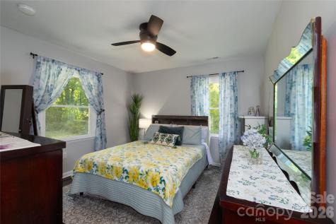 65 Poppy Lane Cullowhee NC 28723