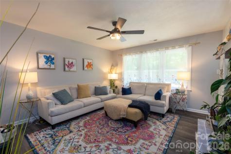 65 Poppy Lane Cullowhee NC 28723