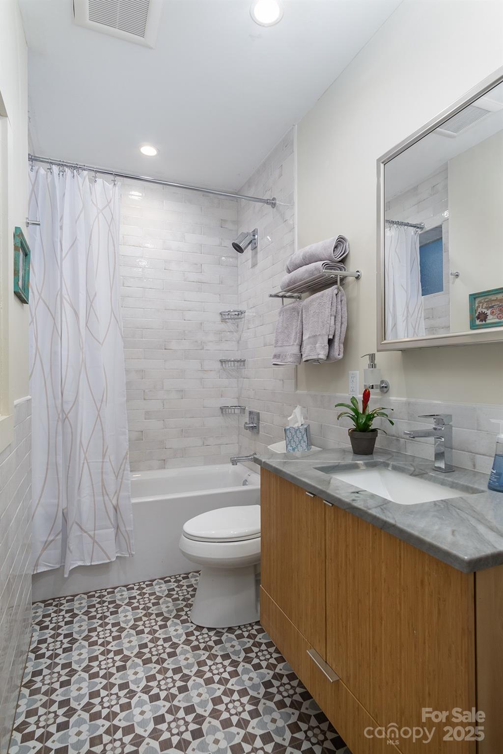 107 Cherry Street Black Mountain NC 28711