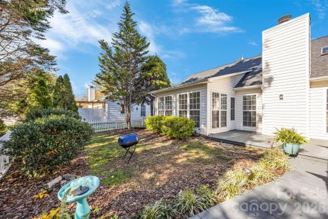 255 Stonehollow Road Fletcher NC 28732