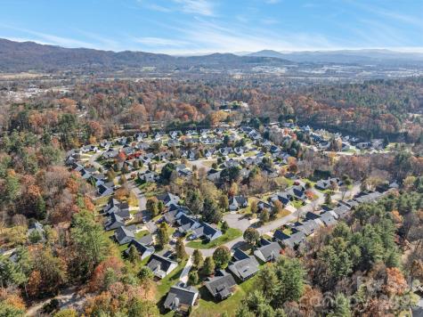 255 Stonehollow Road Fletcher NC 28732
