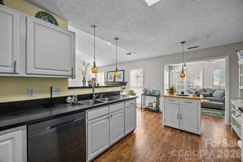 255 Stonehollow Road Fletcher NC 28732