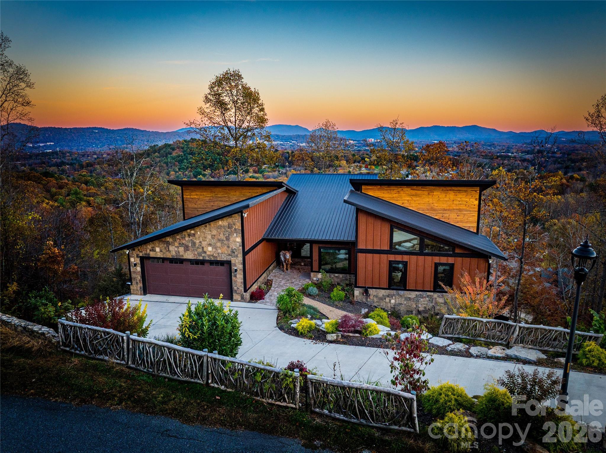 41 Ben Lippen School Road Asheville NC 28806