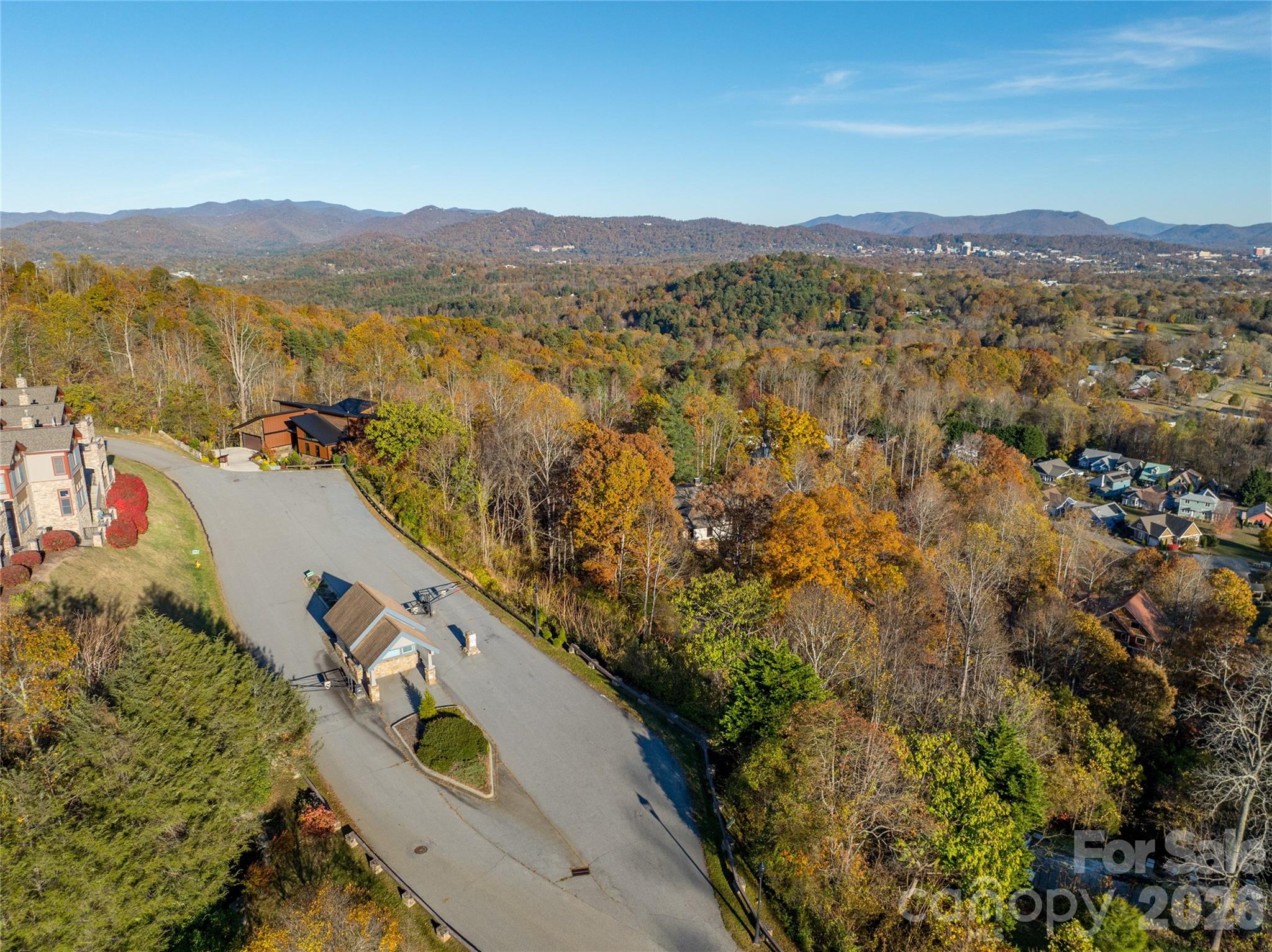 41 Ben Lippen School Road Asheville NC 28806
