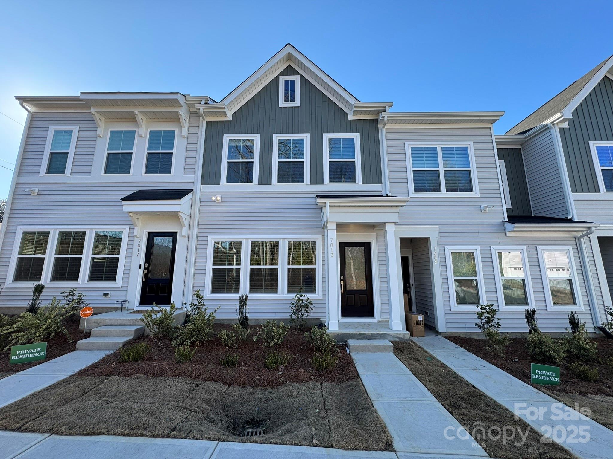 7013 Alpharetta Street Charlotte NC 28216
