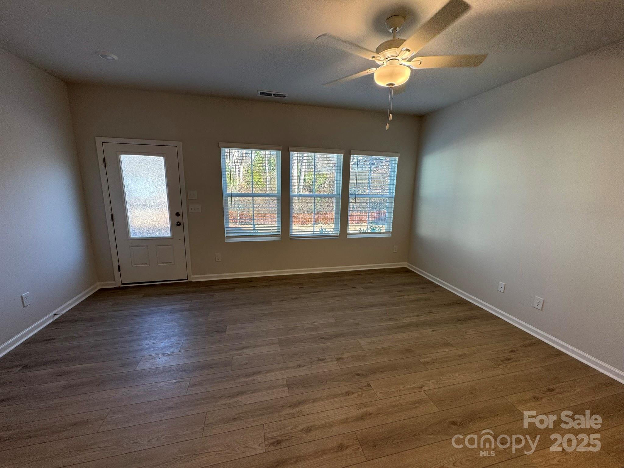 7013 Alpharetta Street Charlotte NC 28216