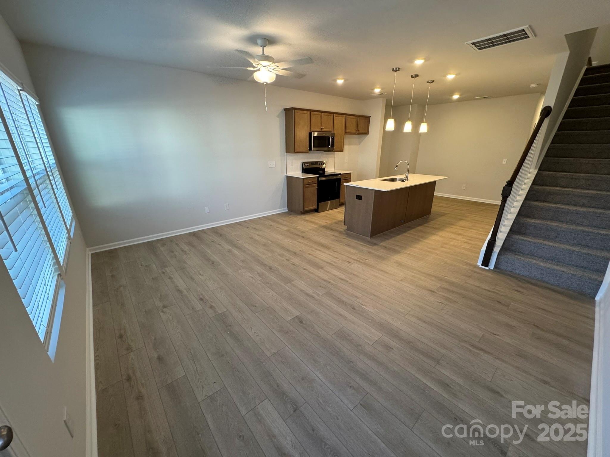 7013 Alpharetta Street Charlotte NC 28216