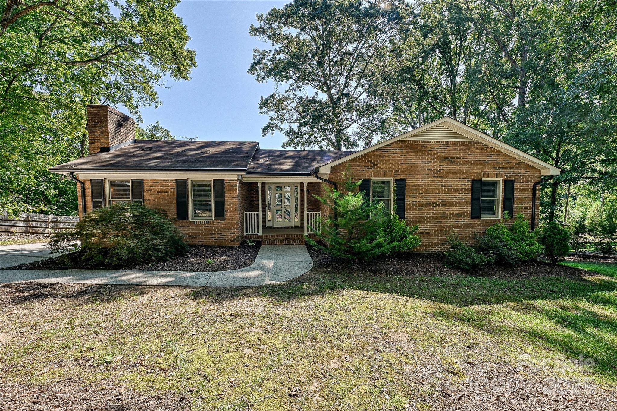 316 Henderson Circle Harrisburg NC 28075