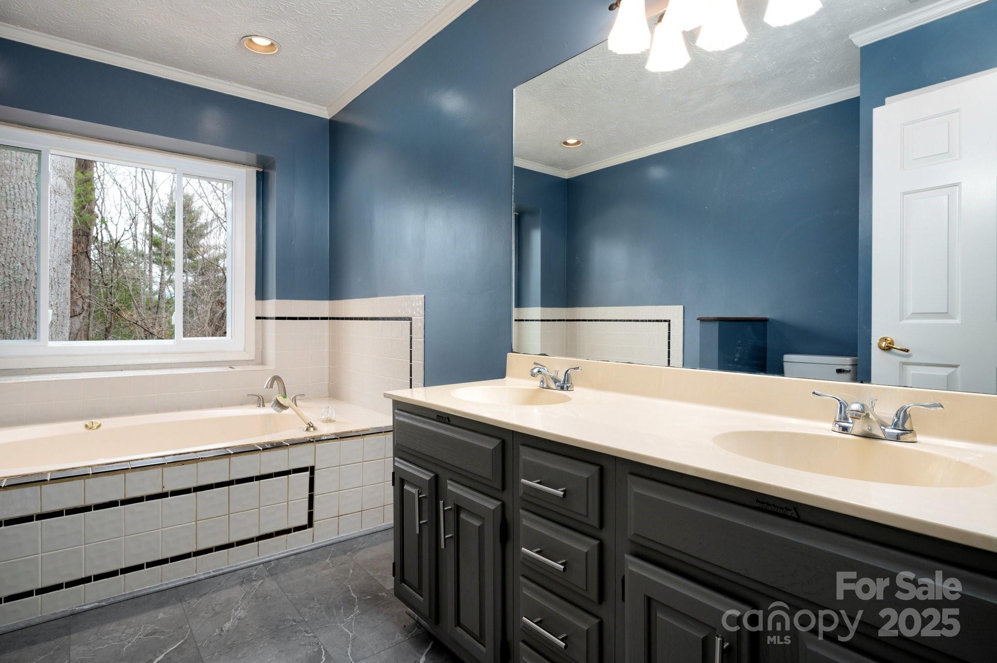 148 Pinecrest Drive Alexander NC 28701