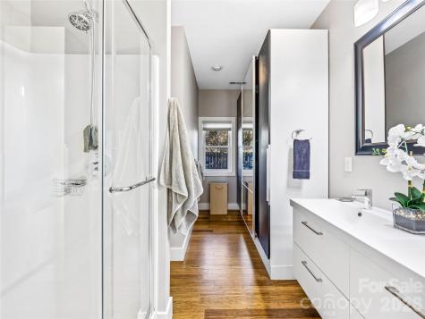 78 Annandale Avenue Asheville NC 28801