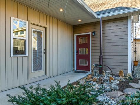 78 Annandale Avenue Asheville NC 28801