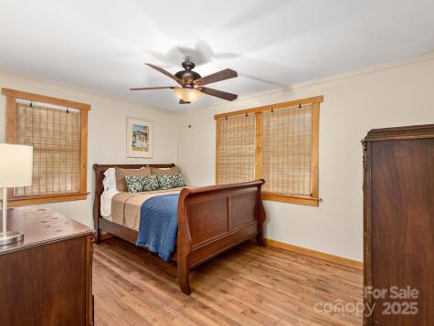 915 Tunnel Road Asheville NC 28805