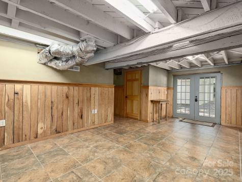 915 Tunnel Road Asheville NC 28805