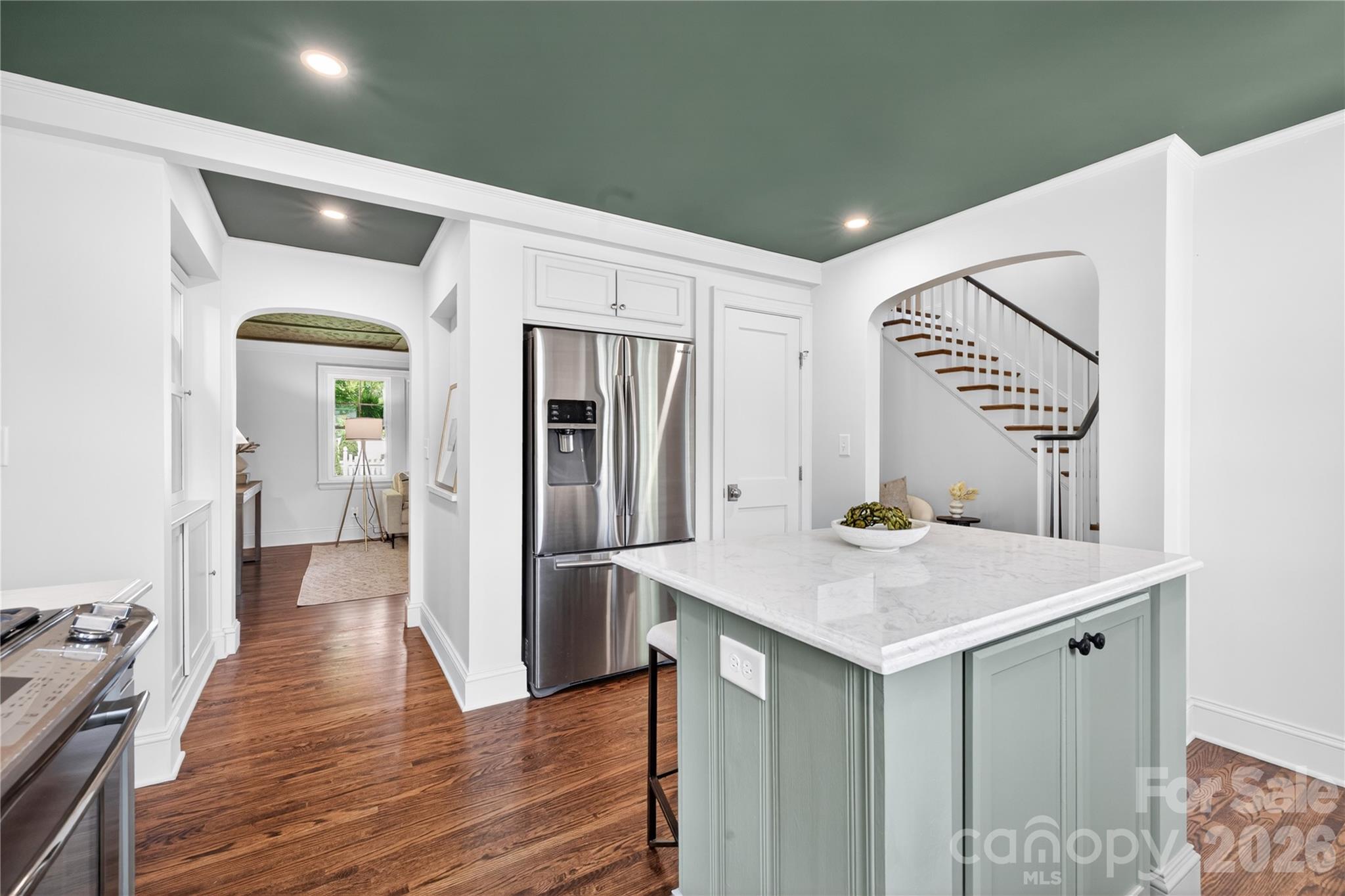 2501 Runnymede Lane Charlotte NC 28209