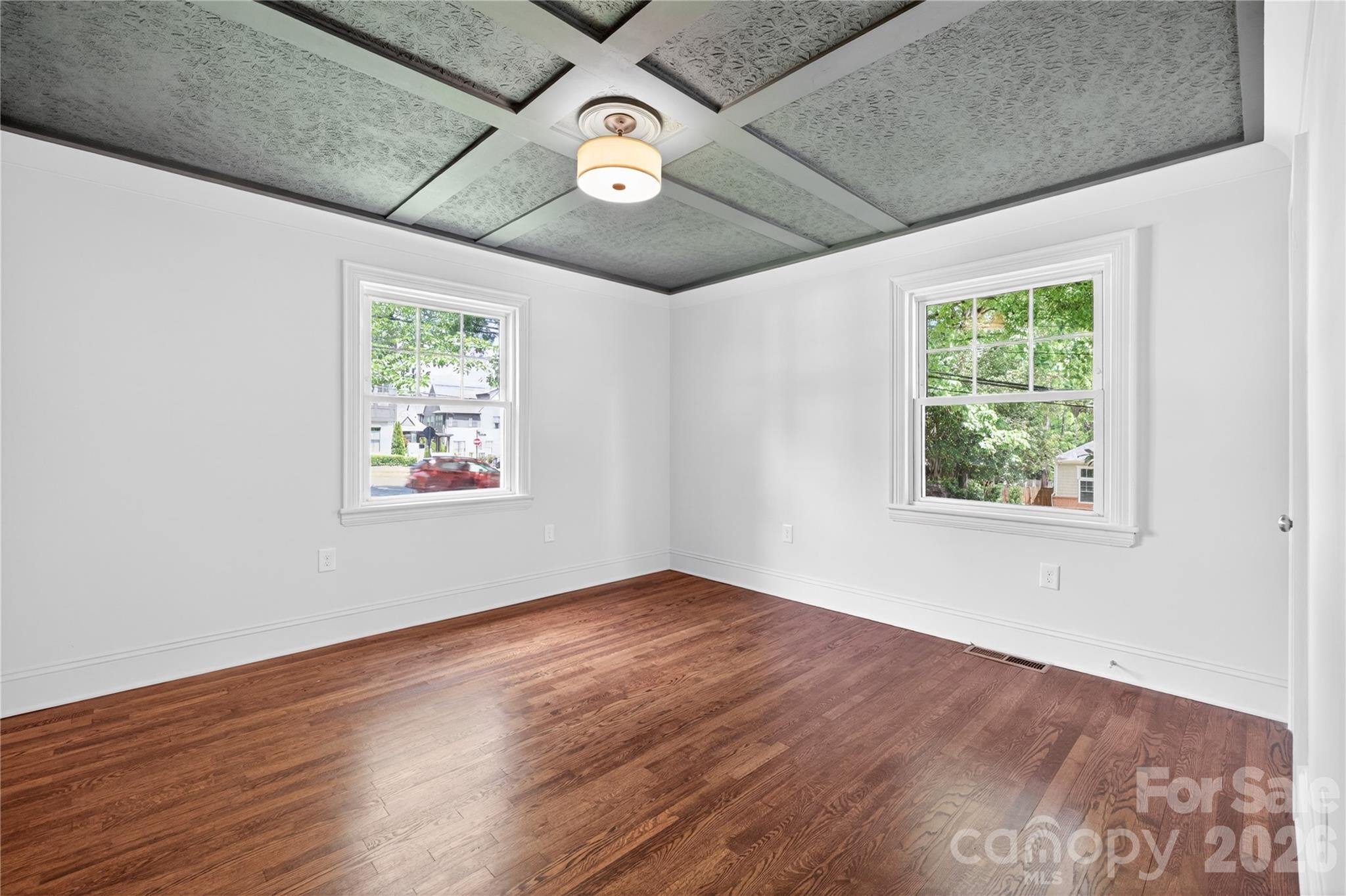 2501 Runnymede Lane Charlotte NC 28209