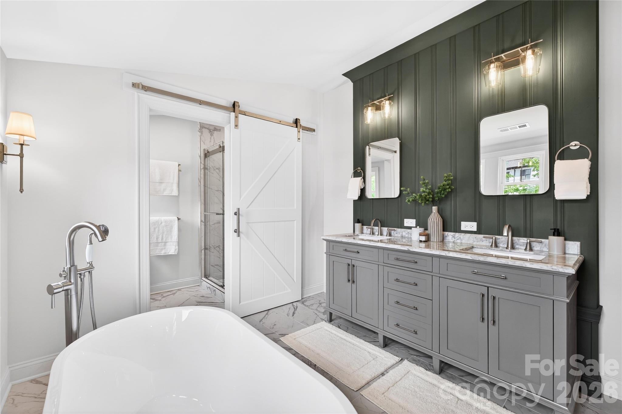 2501 Runnymede Lane Charlotte NC 28209