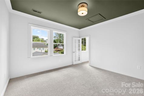 2501 Runnymede Lane Charlotte NC 28209
