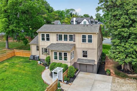 2501 Runnymede Lane Charlotte NC 28209