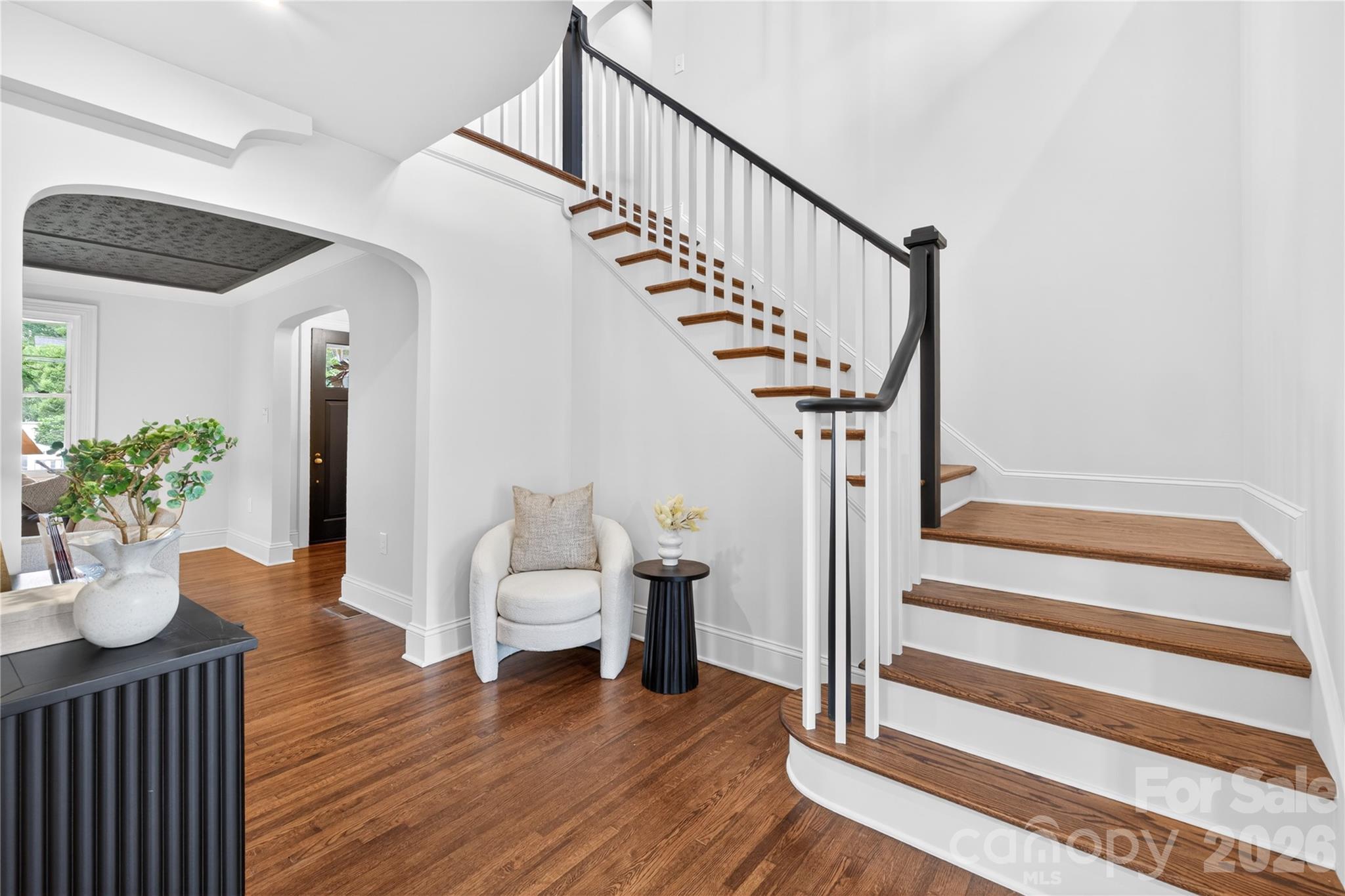 2501 Runnymede Lane Charlotte NC 28209