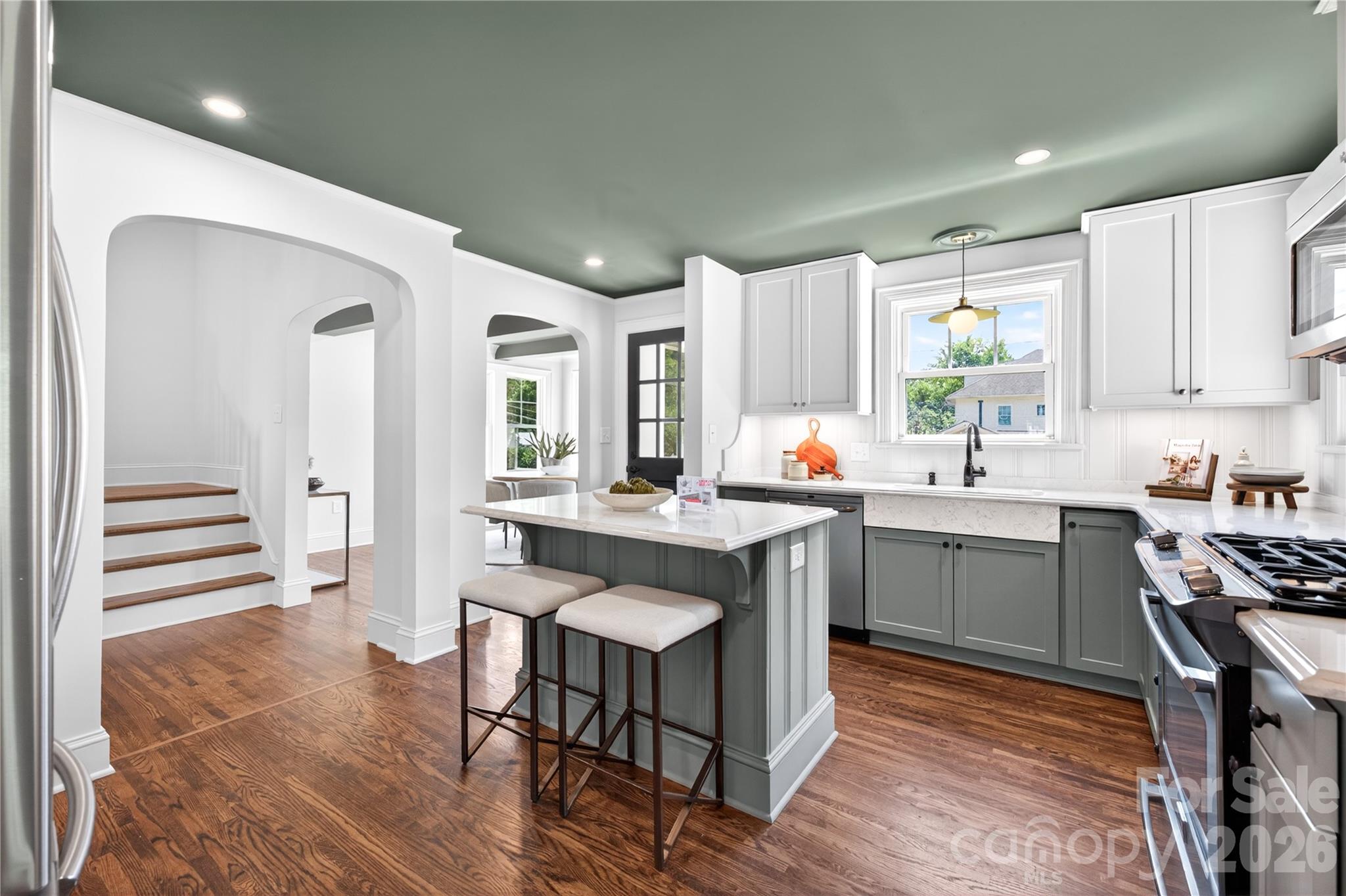 2501 Runnymede Lane Charlotte NC 28209