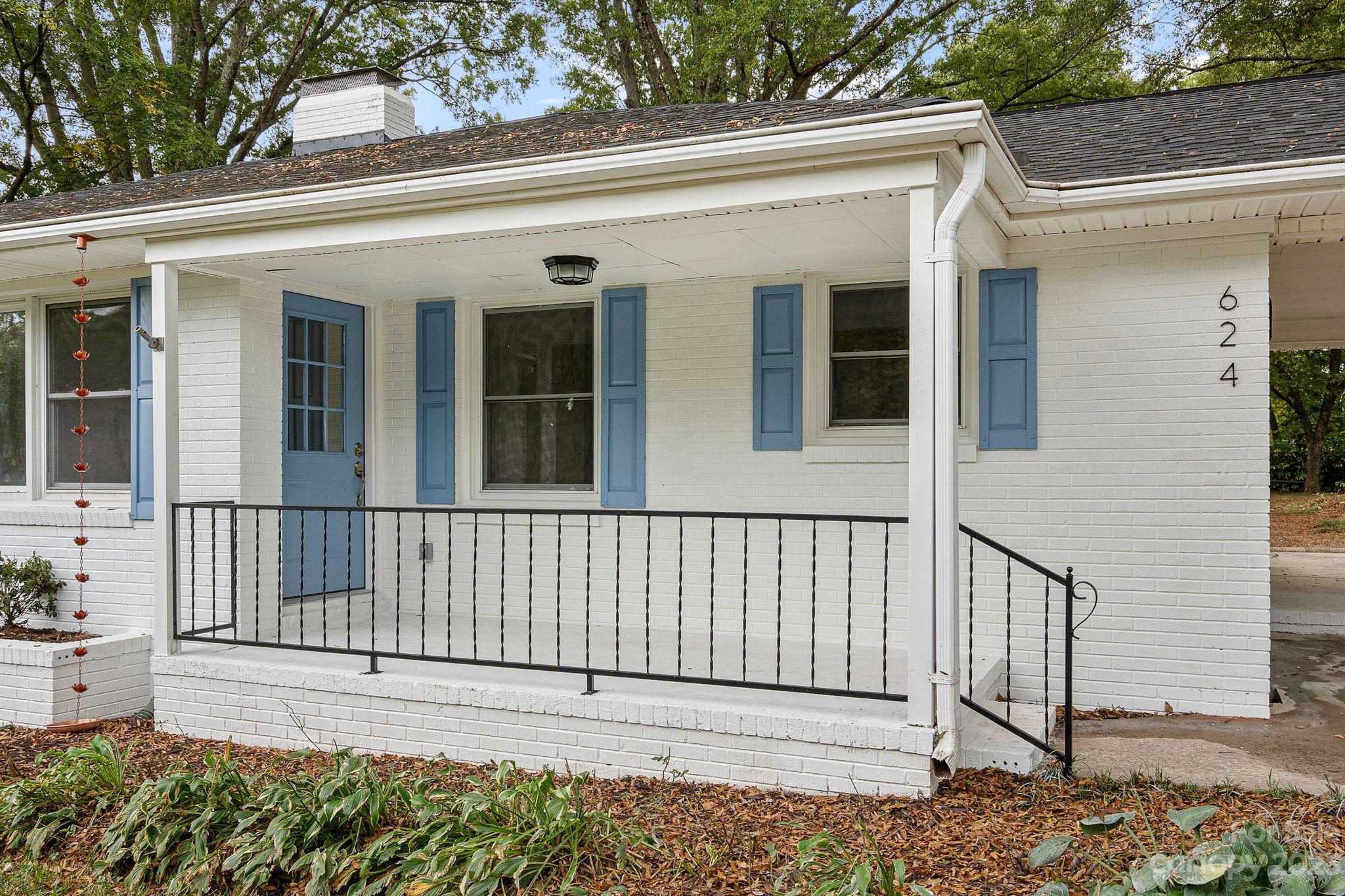 624 Allister Drive Charlotte NC 28227