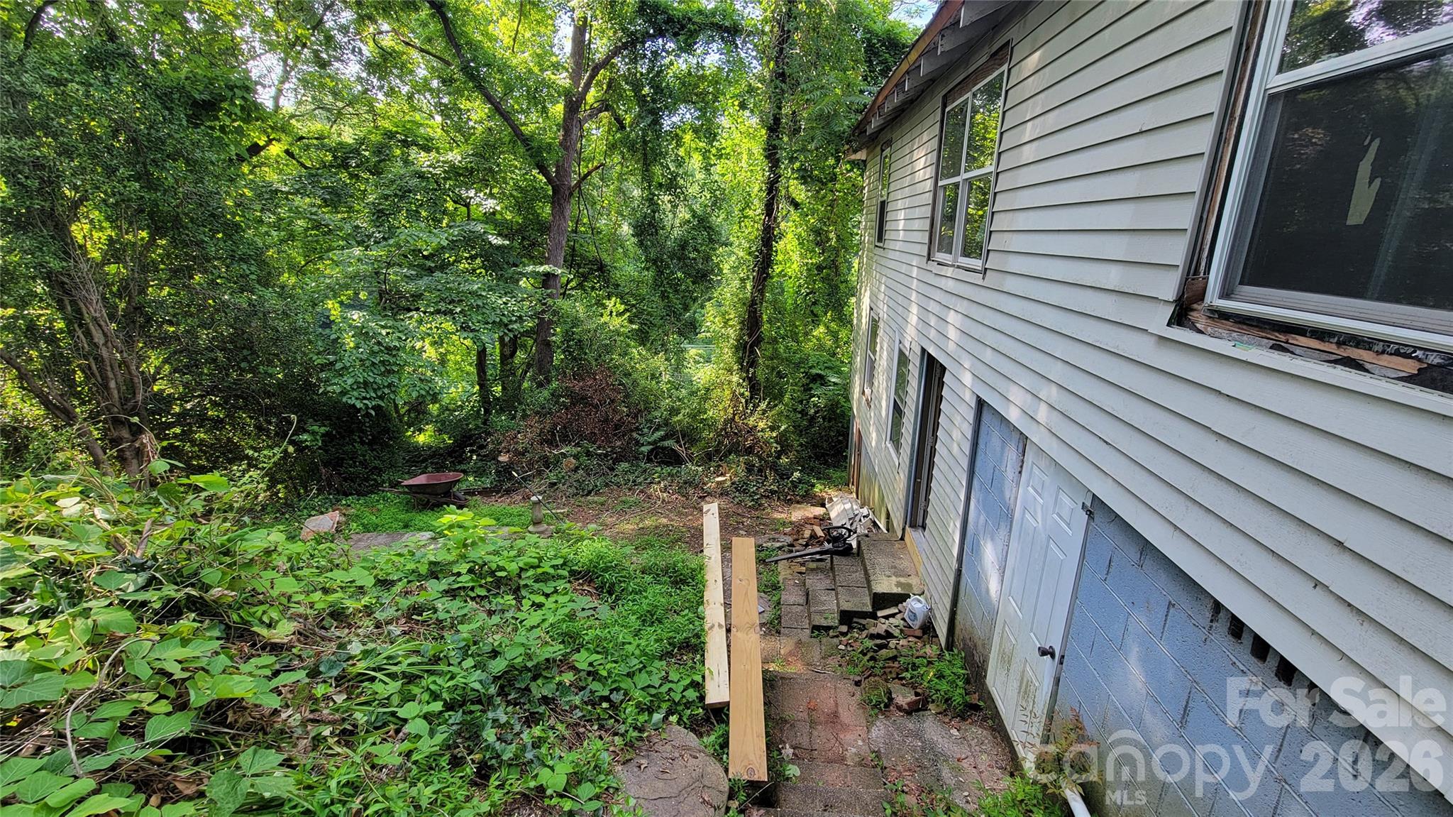 160 Cleveland Road Tryon NC 28782