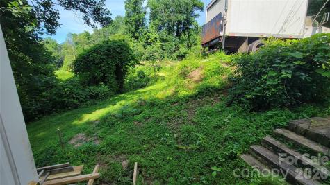 160 Cleveland Road Tryon NC 28782