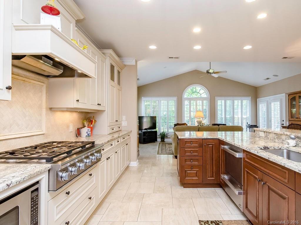 6328 Pepperwich Place Charlotte NC 28277