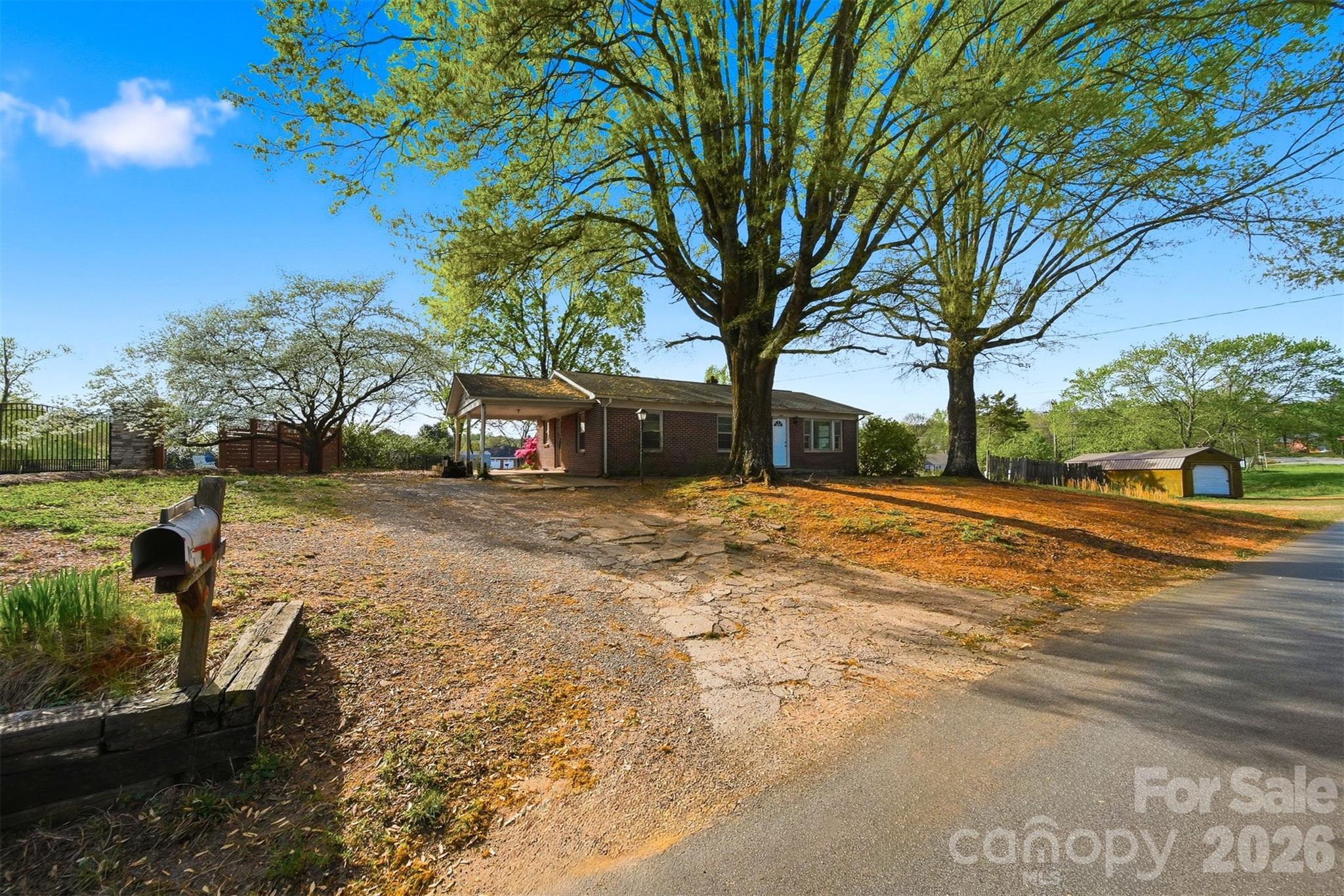 2610 20th Street Lane NE Hickory NC 28601
