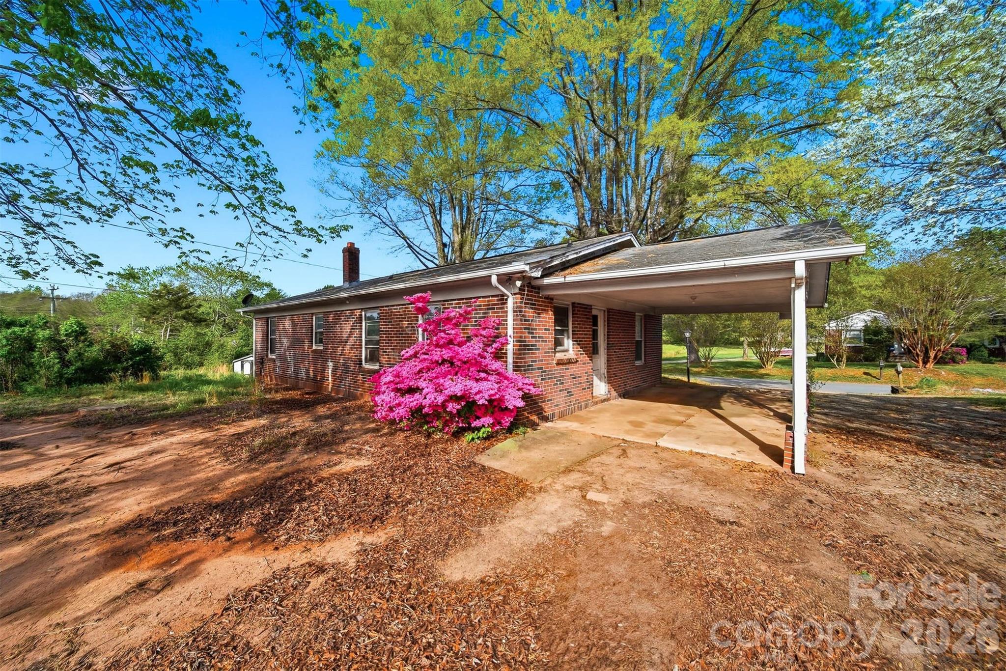 2610 20th Street Lane NE Hickory NC 28601