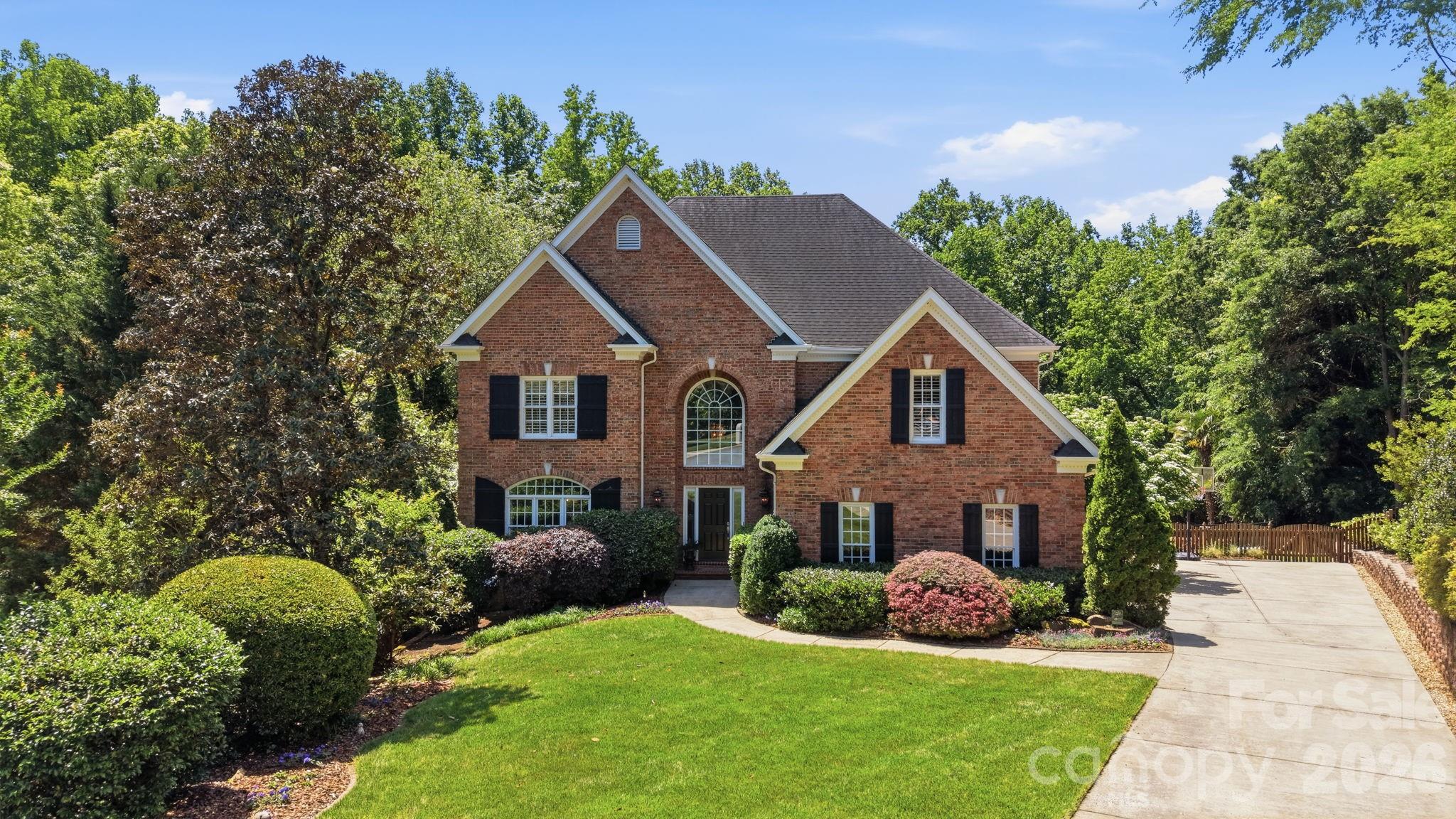 6746 Wynfaire Lane Charlotte NC 28210