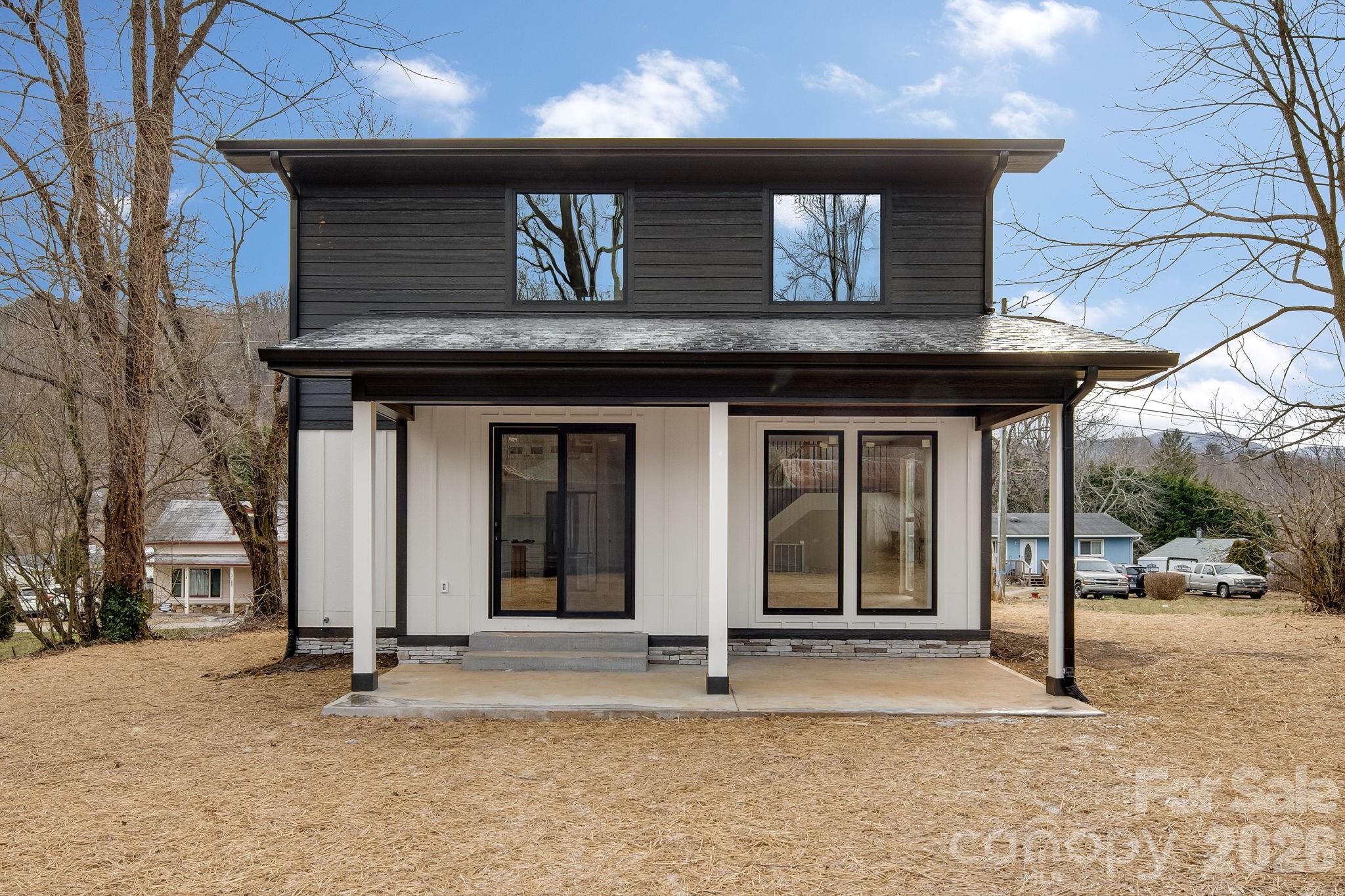 211 Ruby Avenue Black Mountain NC 28711