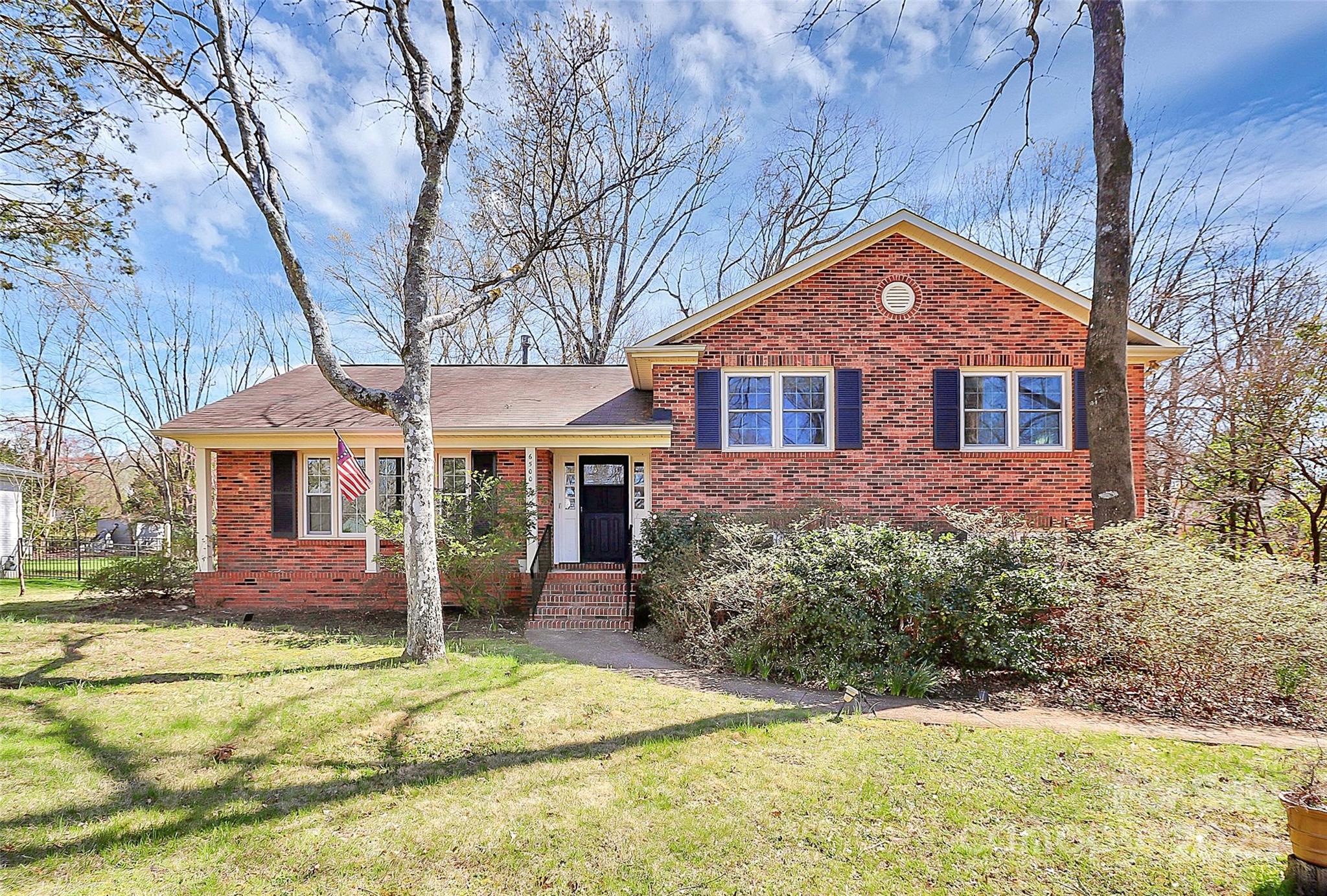 6500 Windyrush Road Charlotte NC 28226
