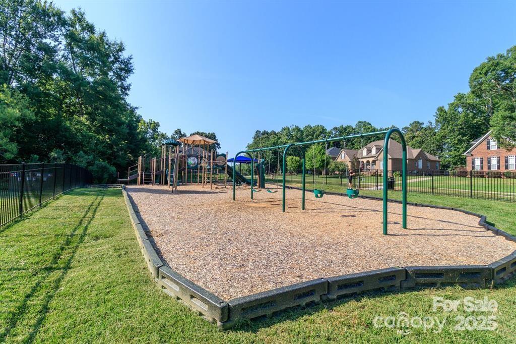 4012 Crismark Drive Indian Trail NC 28079