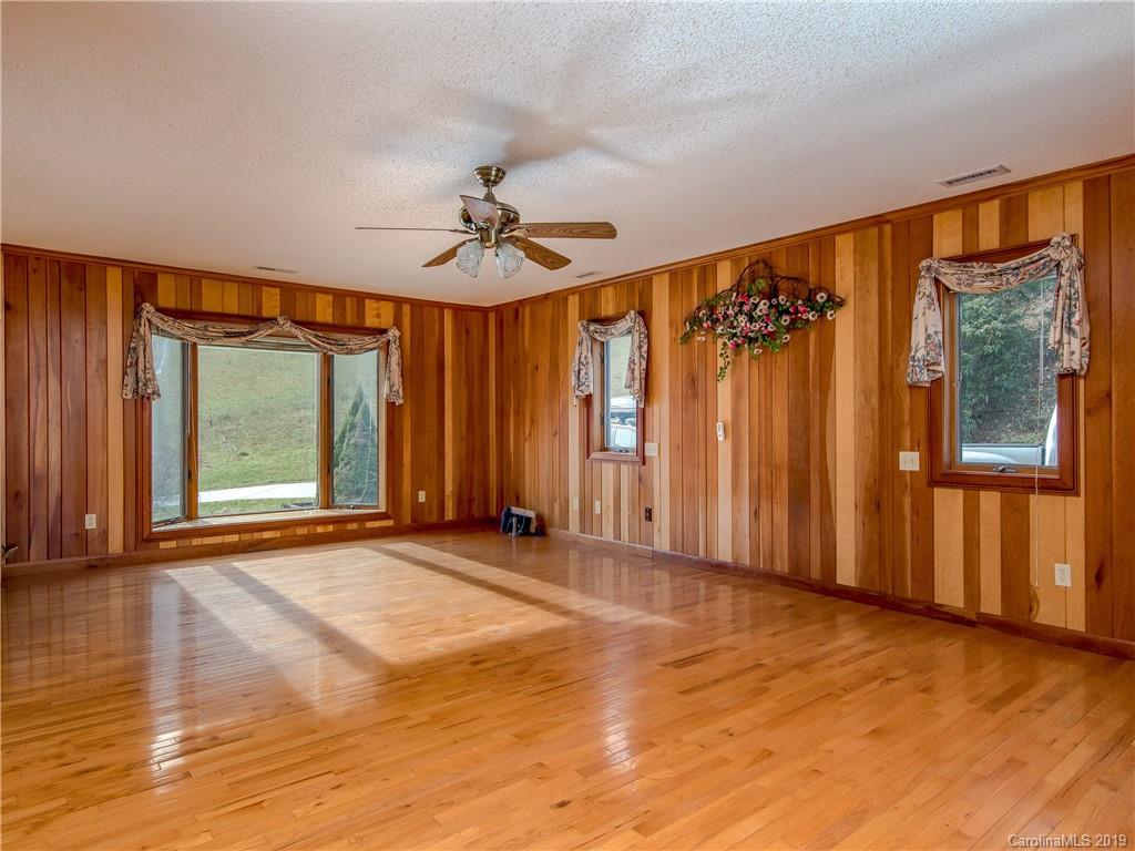 415 Beauty Spot Cove Road Mars Hill NC 28754
