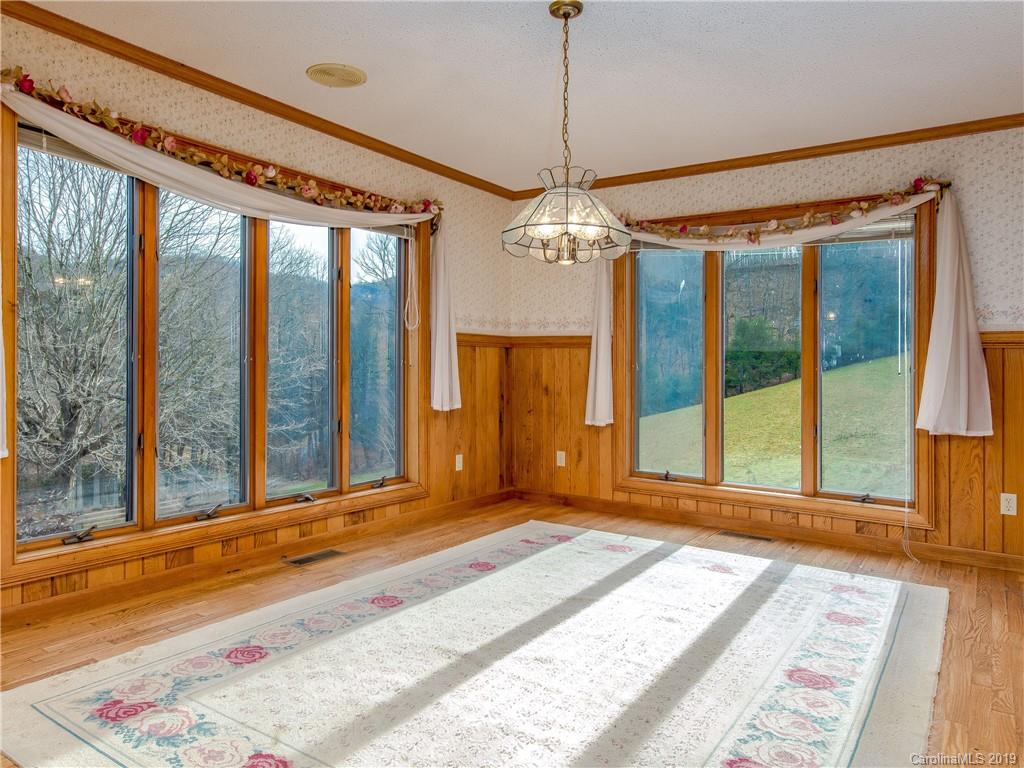 415 Beauty Spot Cove Road Mars Hill NC 28754