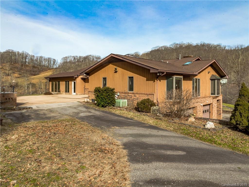 415 Beauty Spot Cove Road Mars Hill NC 28754