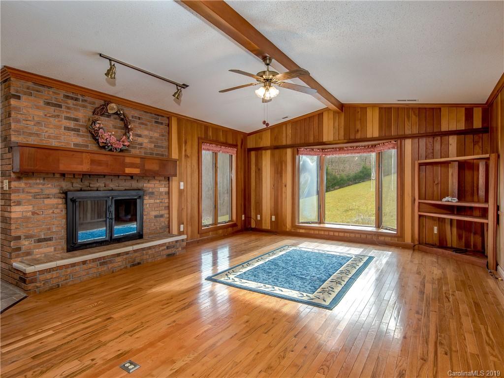415 Beauty Spot Cove Road Mars Hill NC 28754